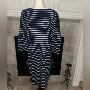 White House Black Market 3/4" bell sleeve knee length navy/white stripe dress M